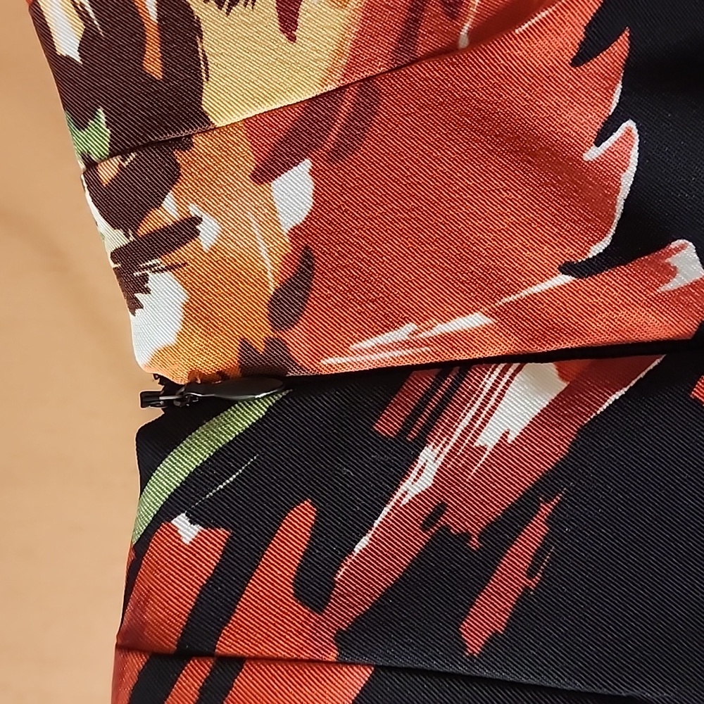Connected Apparel - Picture 4 of 4